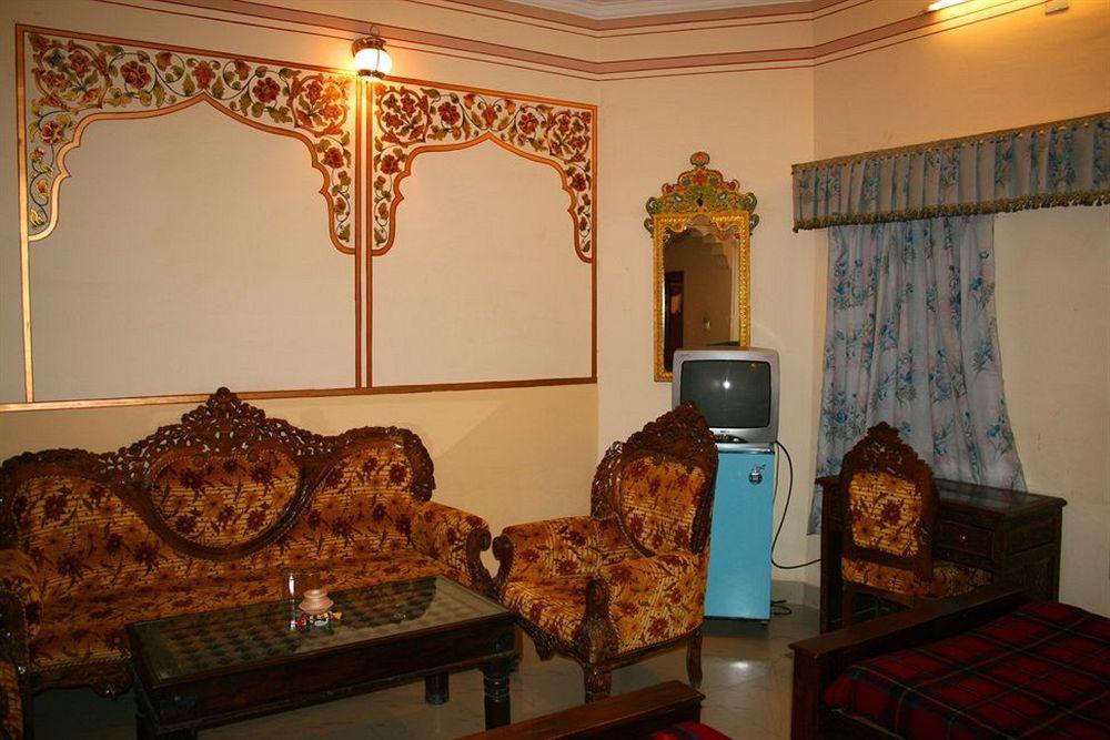 Hotel Sagar Bikaner Exteriör bild