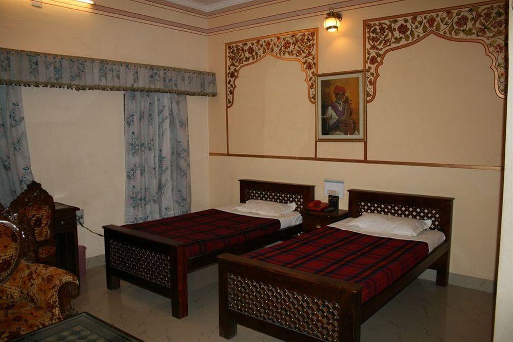Hotel Sagar Bikaner Exteriör bild
