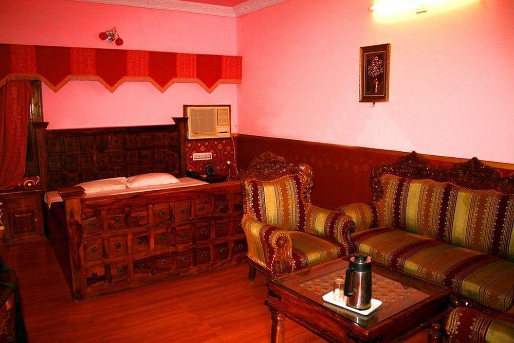 Hotel Sagar Bikaner Exteriör bild